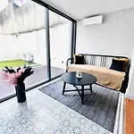 Marques De Pombal Flat A Great Locations Center Διαμέρισμα