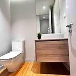 Marques De Pombal Flat A Great Locations Center * Lisboa