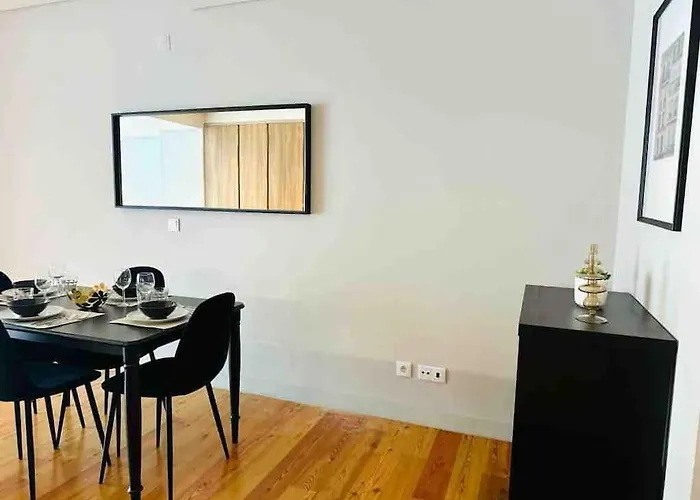 Marques De Pombal Flat A Great Locations Center Apartman Lisboa